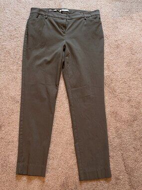 Van Heusen Gray Stretchy Slim Dress Ankle Pants 10